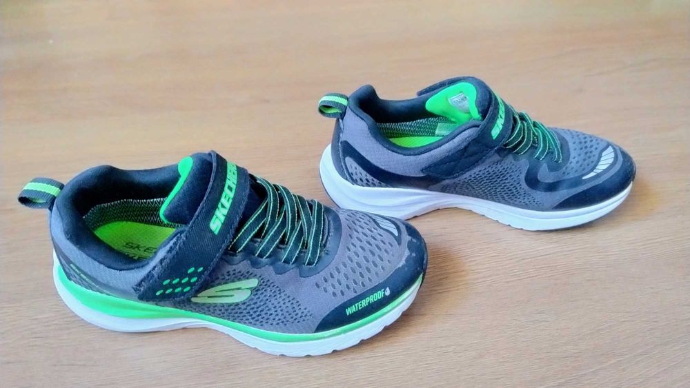 Кросівки  Skechers Waterproof