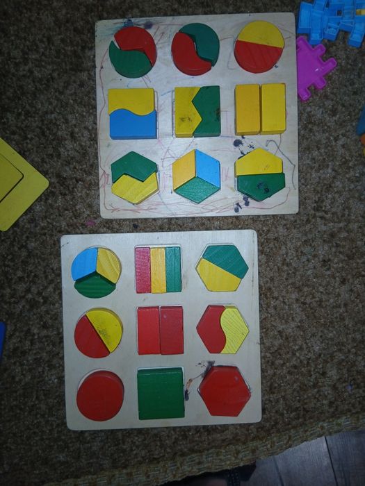 Дерев'яні розвиваючі іграшки