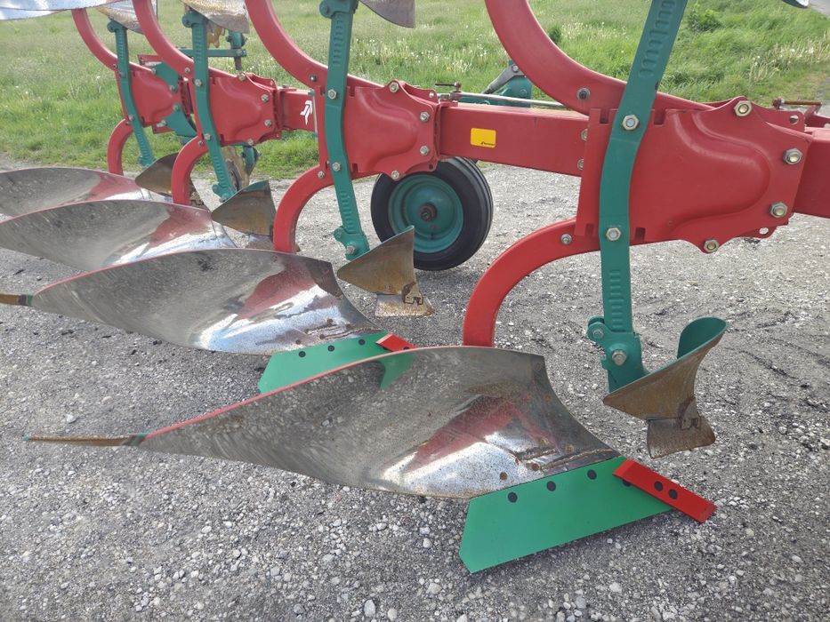 Pług obrotowy kverneland 150b   5skibowy