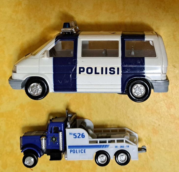 Brinquedos - Diversas miniaturas à escolha