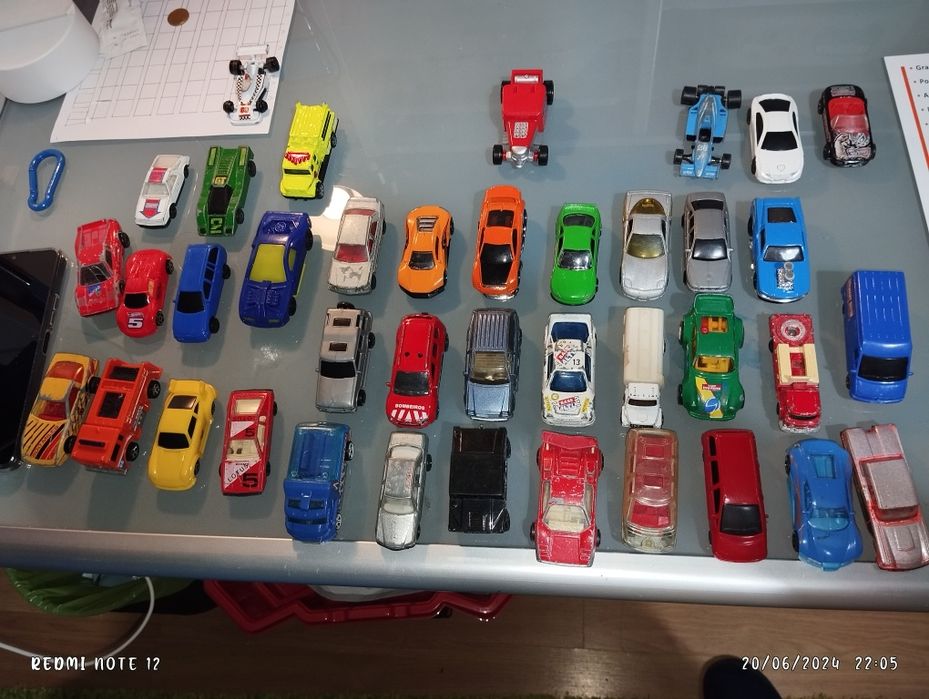 Carrinhos de brinquedo
