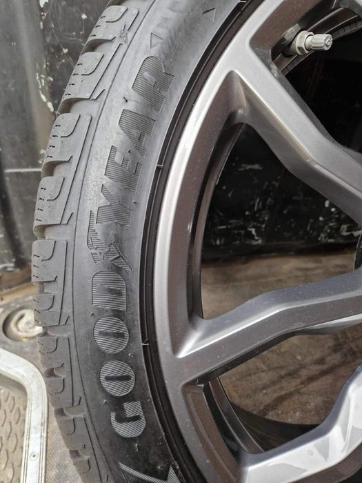 Felgi 18 Bmw Mpakiet Czujniki Opony Zima 5x112