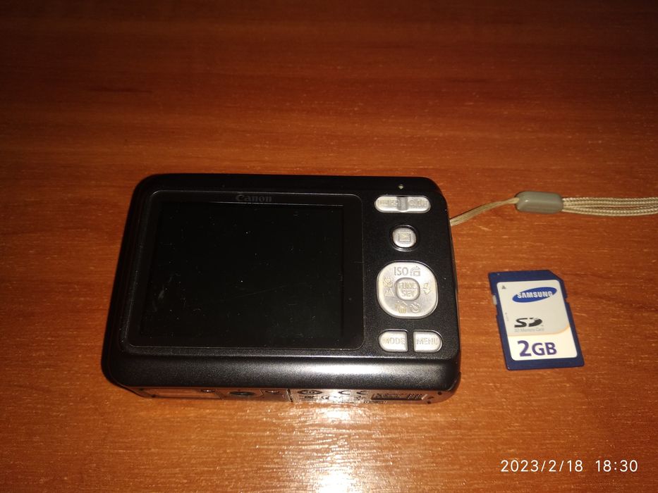 Фотоапарат Canon