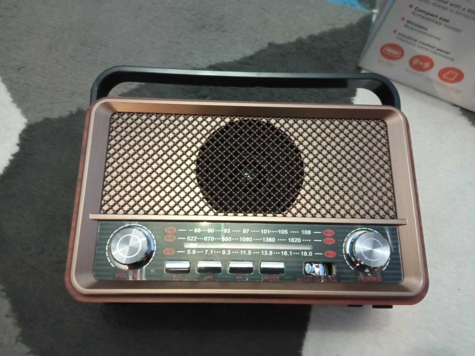 Radio retro Nowe Hykker 2w1