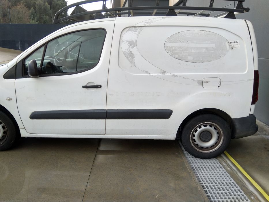 PEUGEOT PARTNER Caixa/monovolume - Para Peças