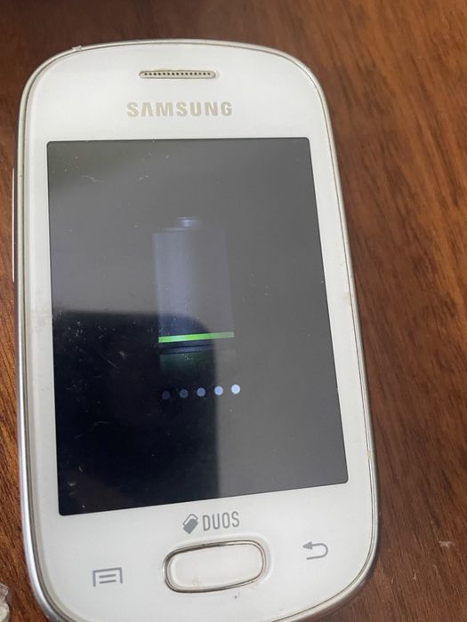 Смартфон телефон Флаи Fly на запчастини