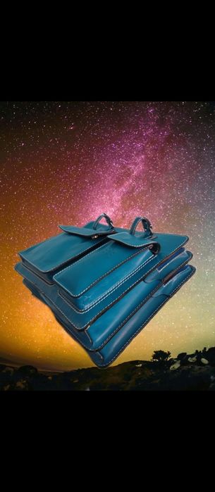 Сумка, портфель Vera Pelle, Италия, натуральная кожа, волшебный цвет.