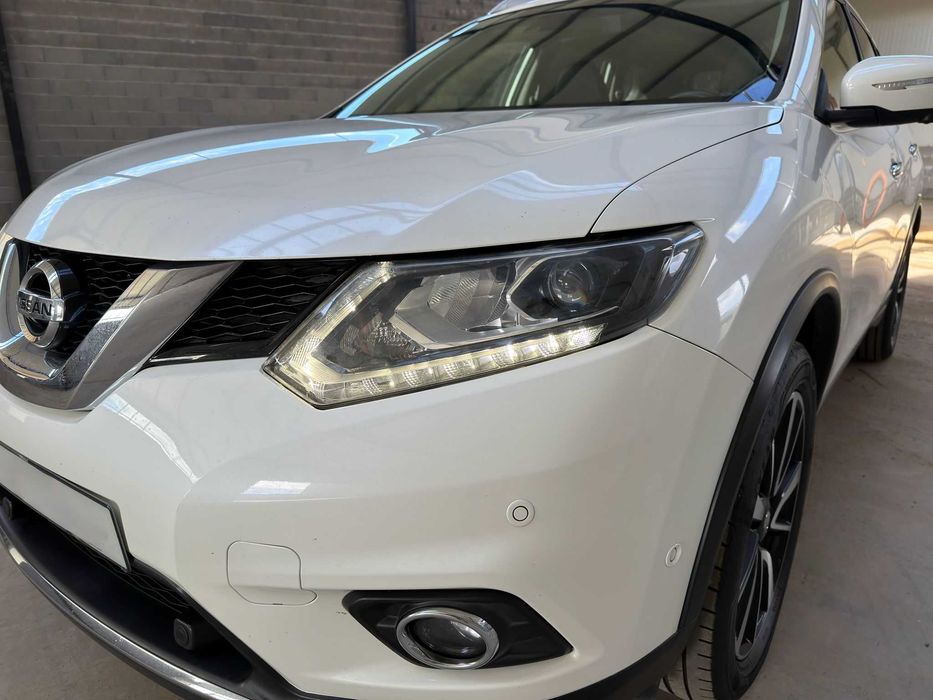Nissan X-Trail 1.6 dCi Full Extras