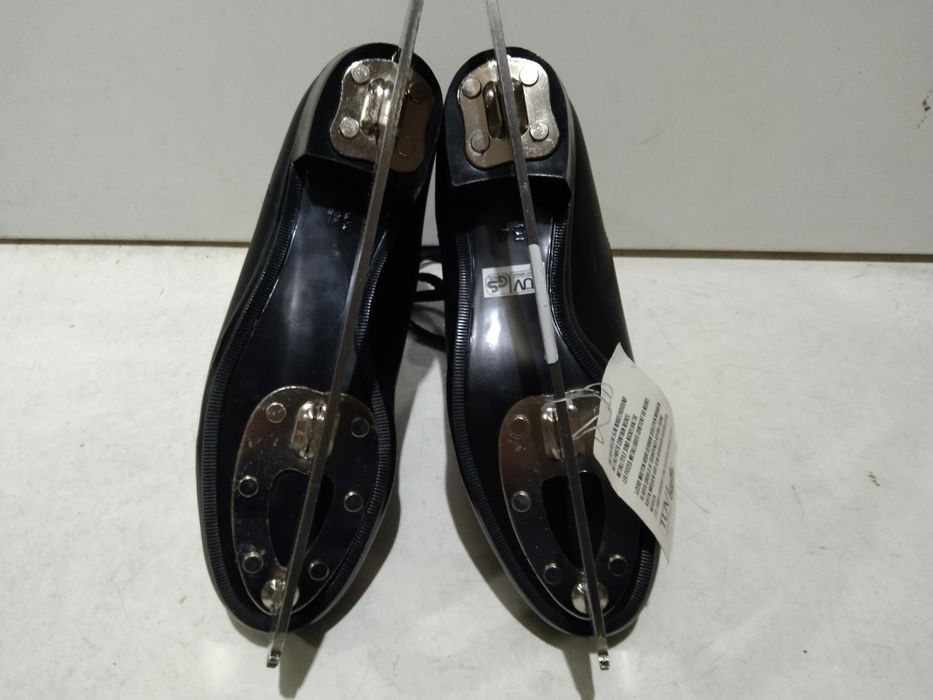 Łyżwy figurowe Skóra rozmiar 34 nowe Okazja