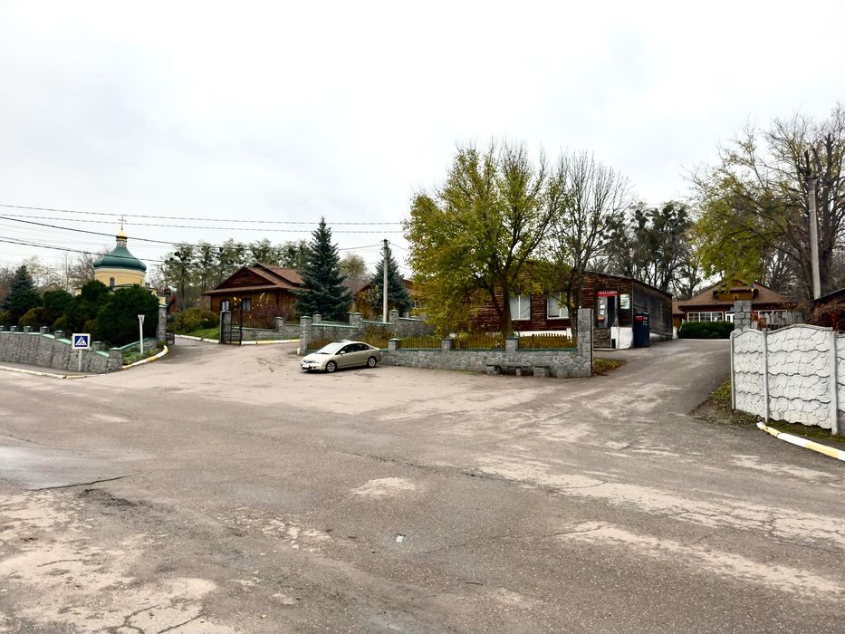 Земельні ділянки в с.Рославичі
