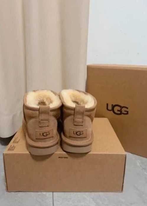 Nowe buty UGG ultra mini 38