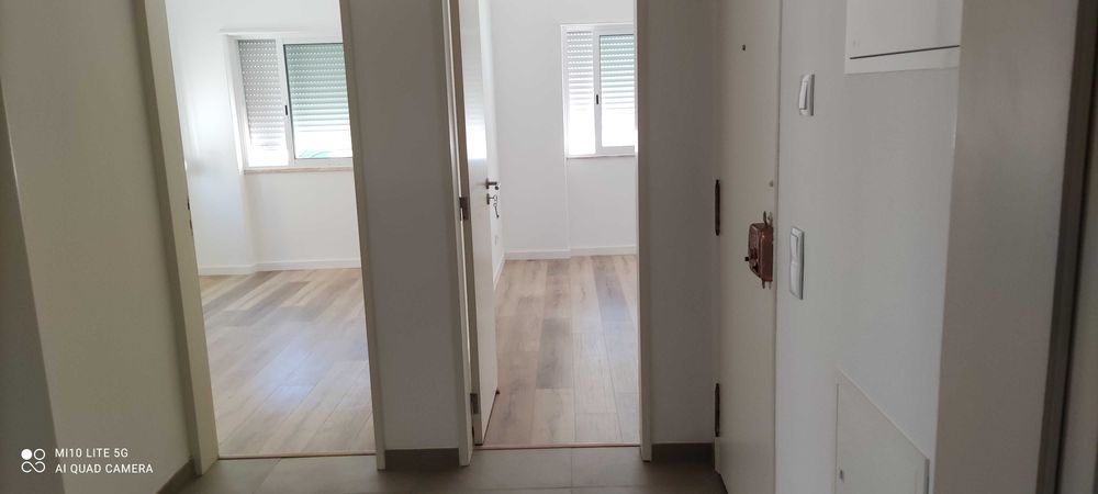 Apartamento T2 todo Remodelado na Baixa da Banheira