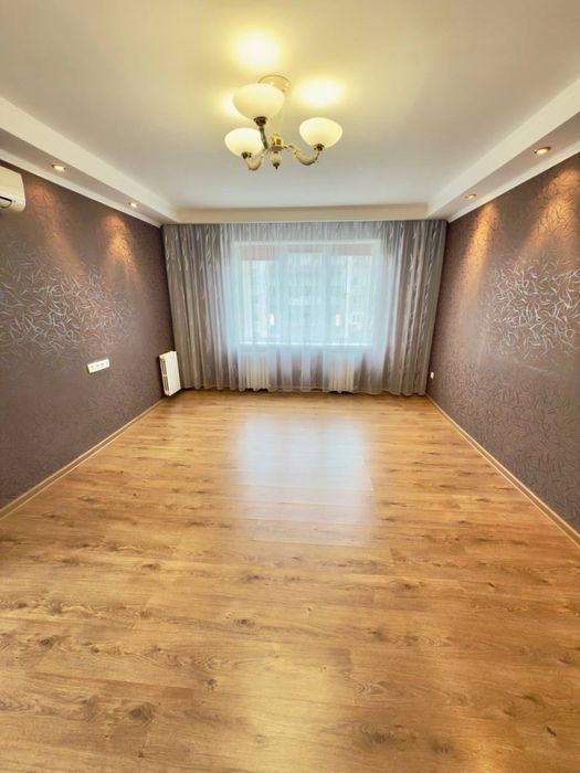 Продам чудову квартиру вул.А.Янгеля 21