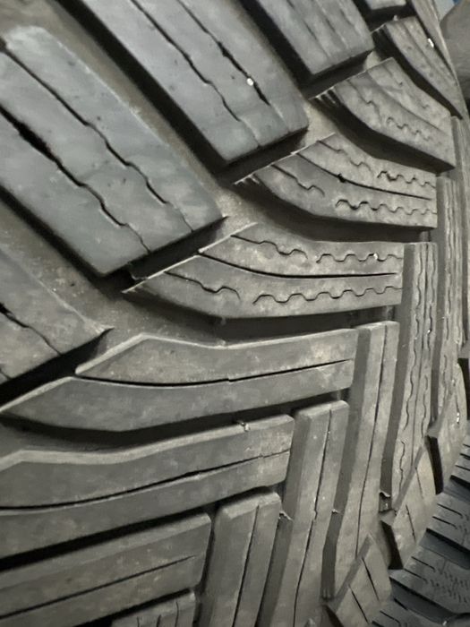 215/60r16 michelin alpin 6