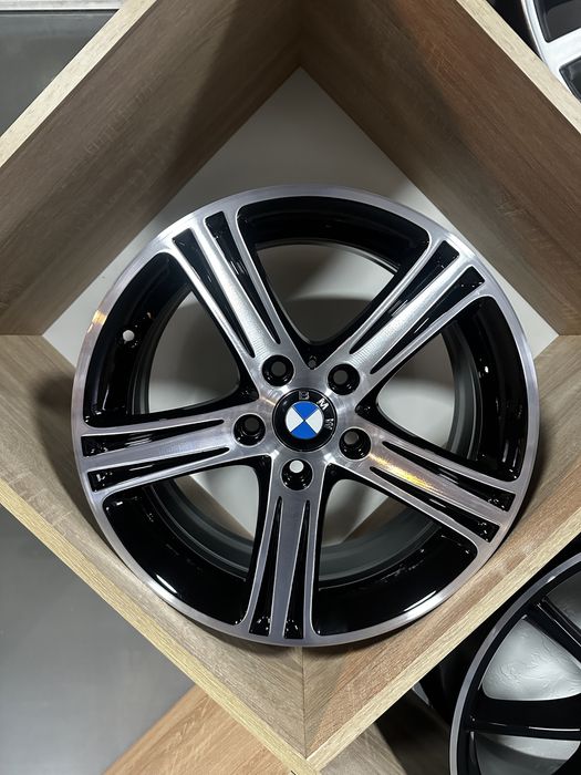 Оригінальні диски BMW R17 5x120 et37 dia72,6