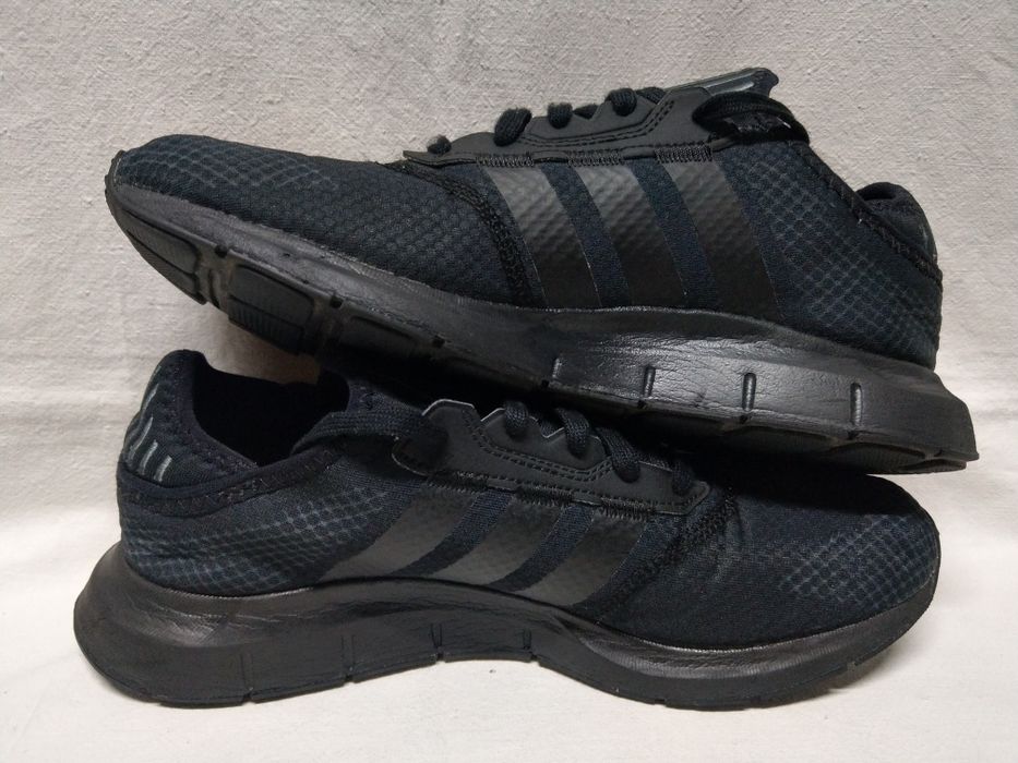 Buty Adidas Swift Run X rozm. 44 2/3