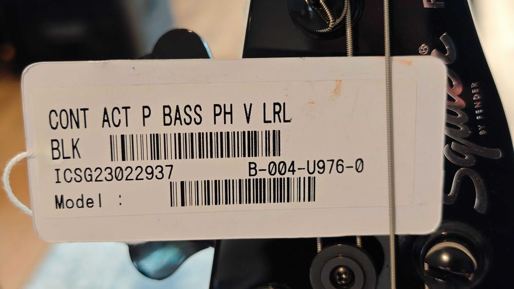Gitara basowa Squier Contemporary Active Precision Bass PH V LRL BLK