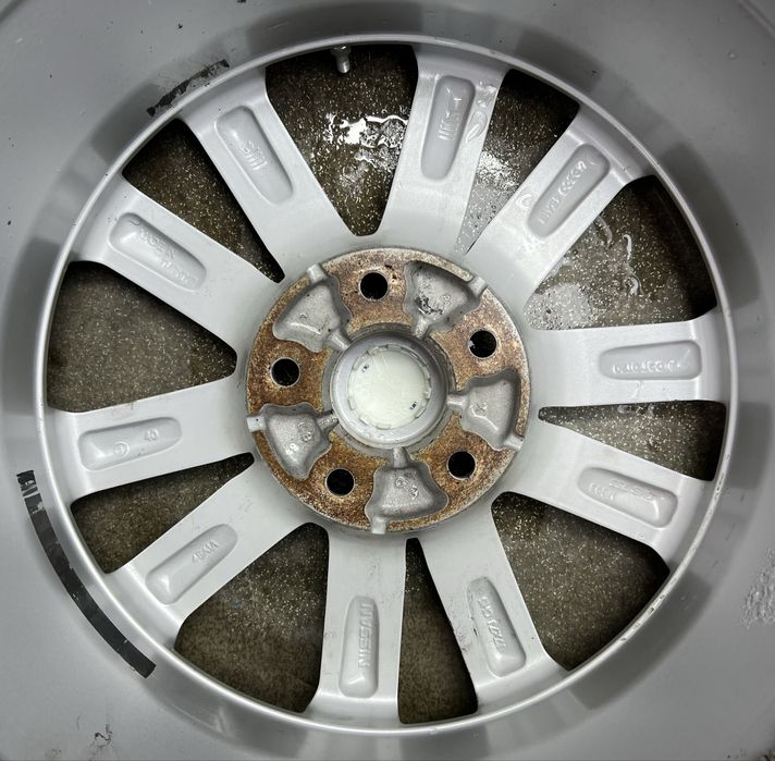 Диски R17 5 114.3 et40 J7 Оригінал Nissan Juke x-trail qashqai ніссан