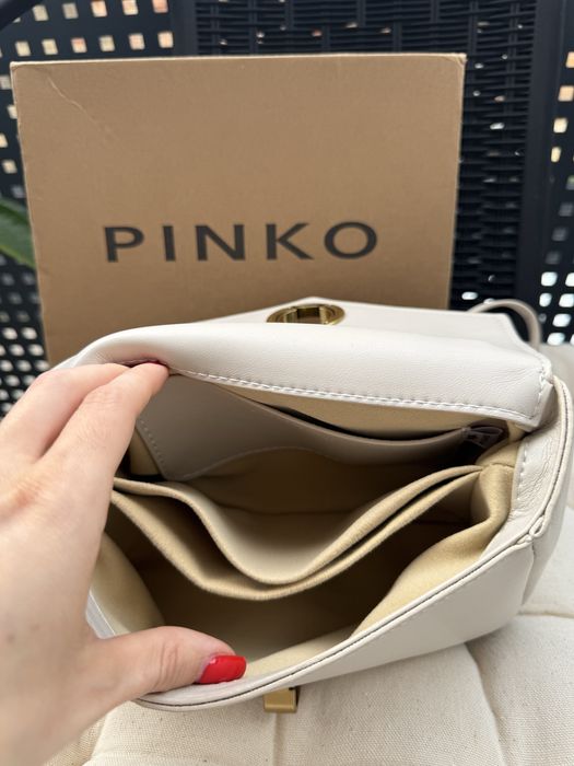 Жіноча сумка Pinko Love Bag світлий беж / нова