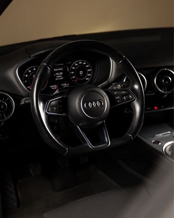 Audi TT 1.8 TFSI Pack RS