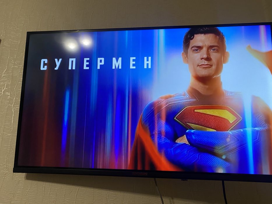 Телевізор Shivaki S32NHCH001 смарт