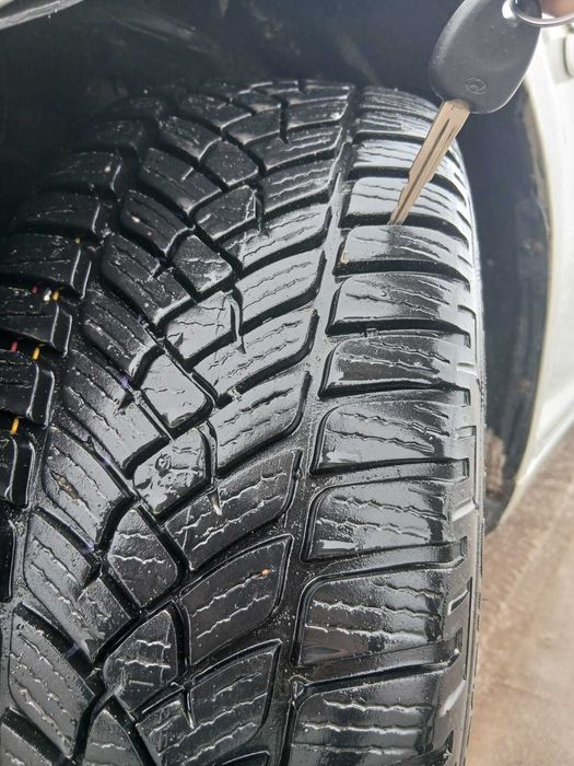 Продаж Toyota Avensis