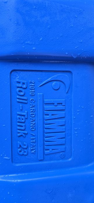 depósito de água portátil Fiamma Roll-Tank 23F