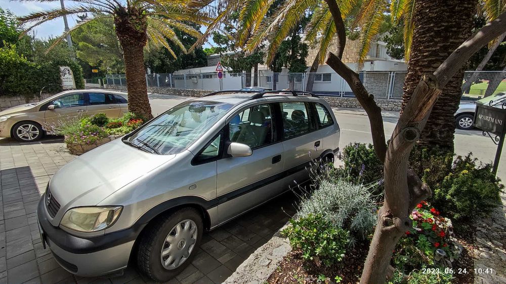 Opel Zafira 1,8 benzin