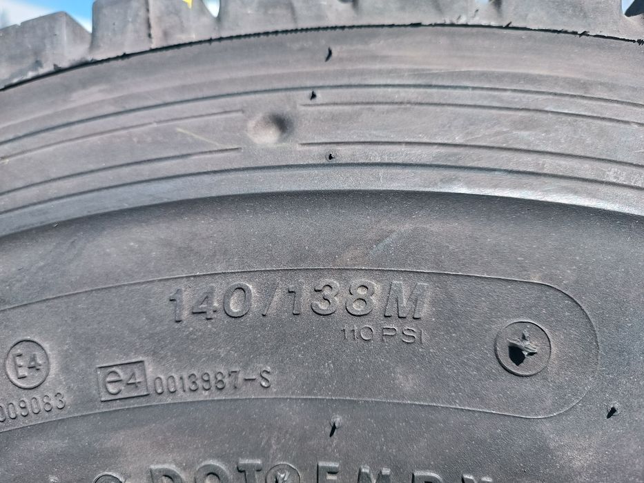 265/70R19.5 Bridgestone M729