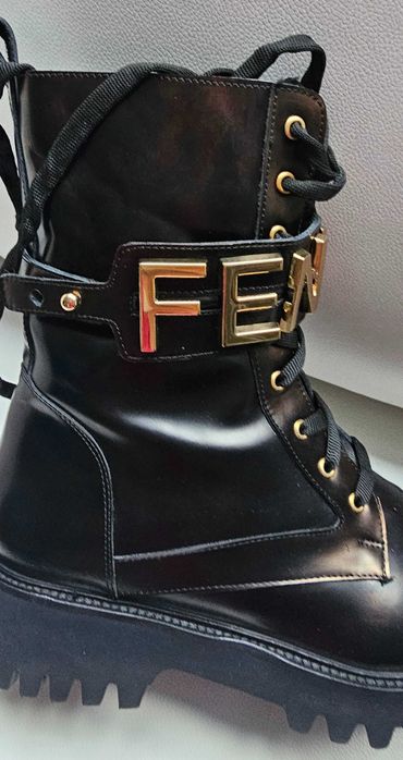 FENDI  luksusowe botki roz 41 skóra naturalna
