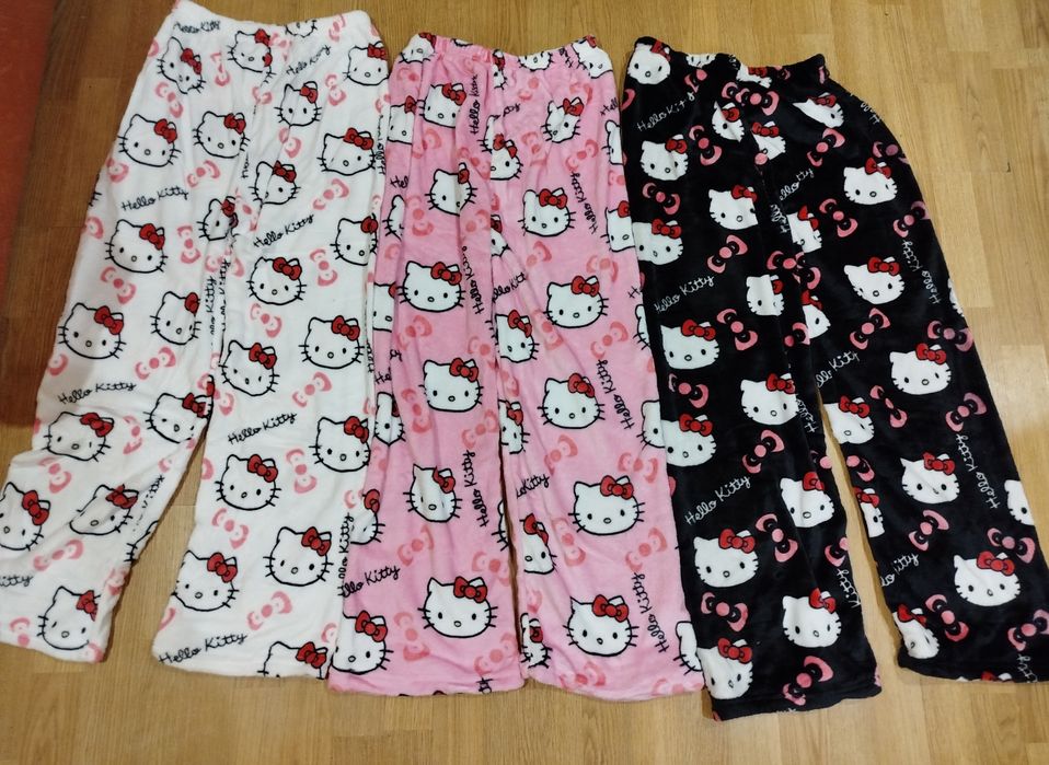 Штани hello kitty . Хелоу кітті