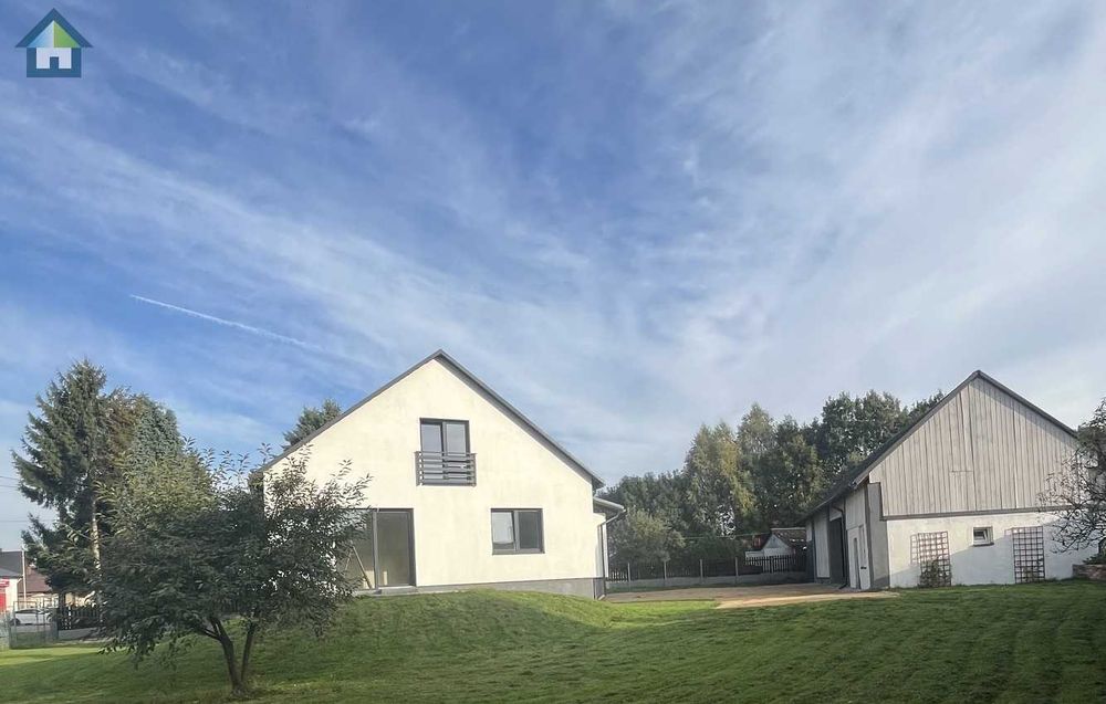 Dom wolnostojący do wykończenia, duża działka o pow. 1291 m² i dodatkowy budynek gospodarczy