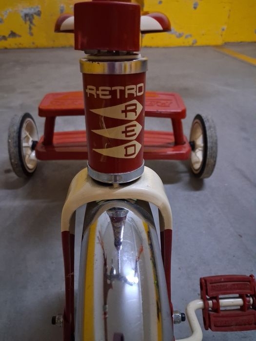 Triciclo radio flyer dual deck