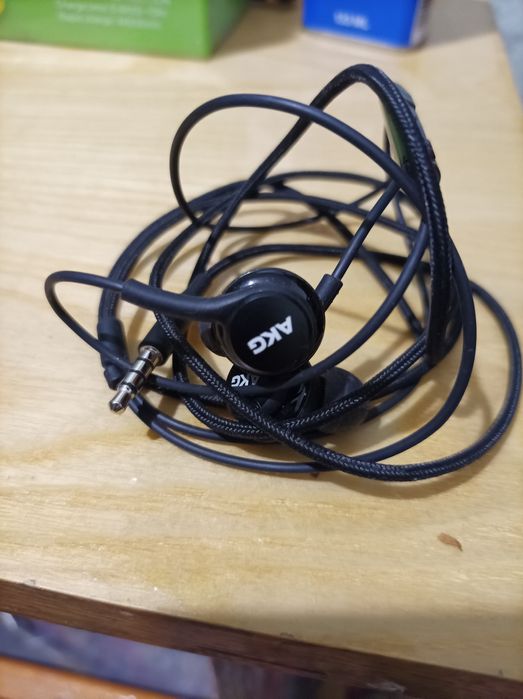 Наушники akg оригинал