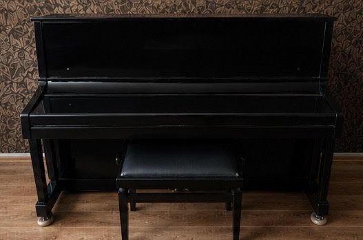 Pianino Klasyczne Ritmuller Studio 130