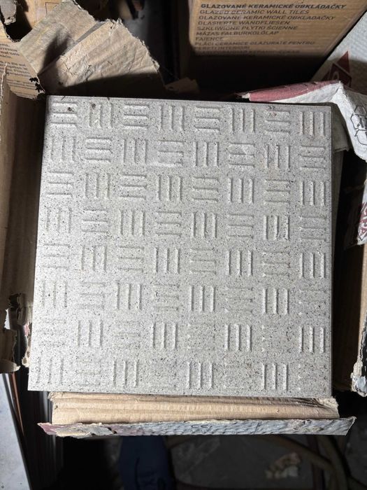 Płytki techniczne CIPA gres 20X20 R12/A+B+C V8