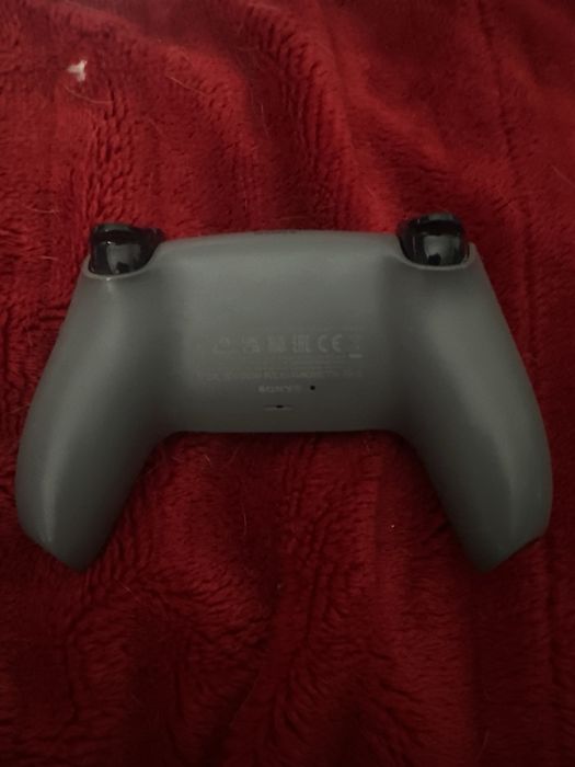 Comando PS5 Dualsense (muito pouco usado)