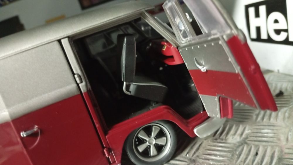 1/18 Volkswagen t1 schuco