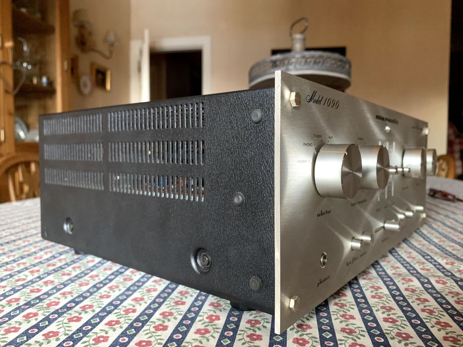 Amplicador Marantz Model 1090 ***Mint***