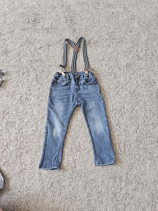 Spodnie jeansowe Zara