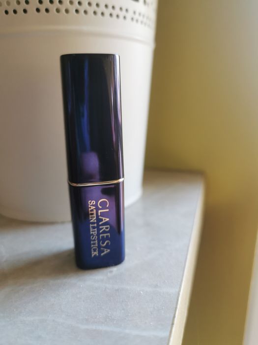 Pomadka do ust Claresa Satin Lipstick 06 Euphoria