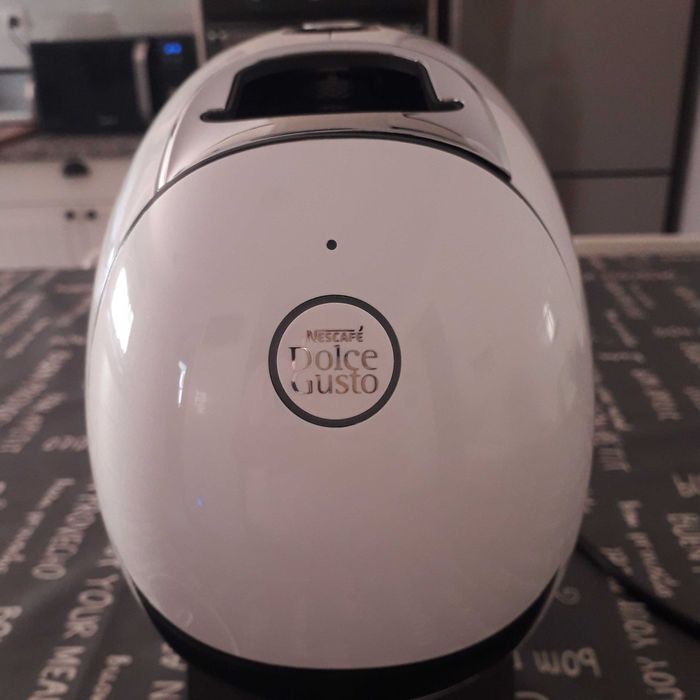 Máquina de café Dolce Gusto Neo