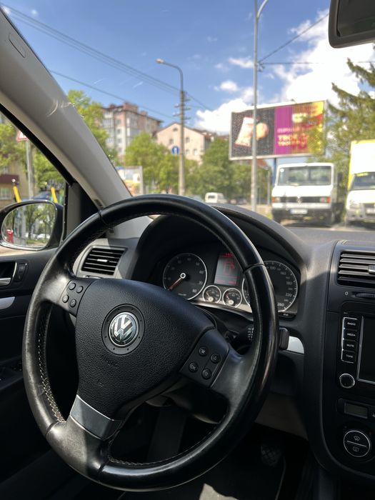 Volkswagen Golf 5 • 2008 • 1.4 TSI • Хетчбек