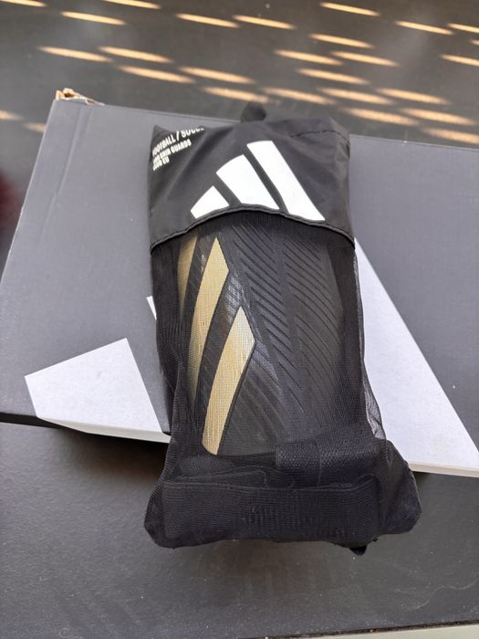 Chuteiras AG adidas F50 Hyperfast League
