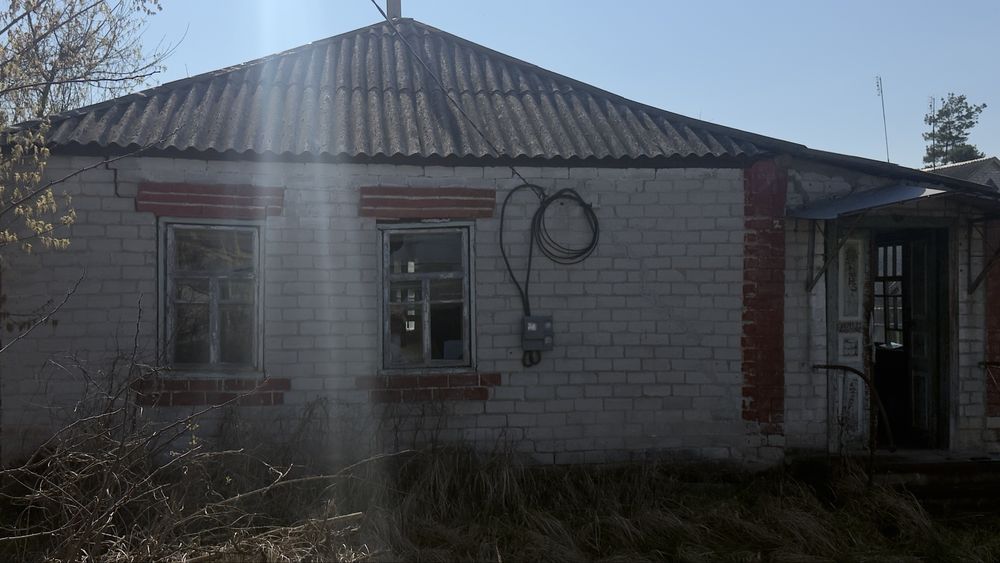 Продам участок с ветхим домиком