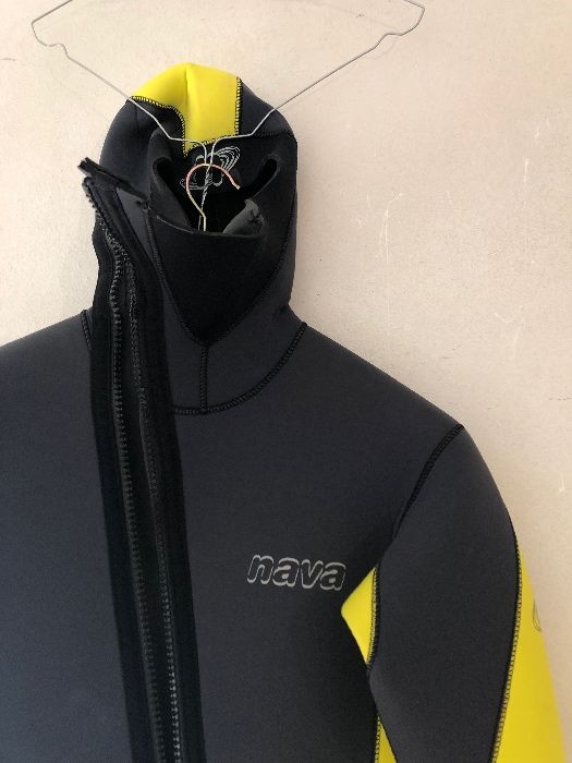 Equipamento completo para mergulho, com muito pouco uso.