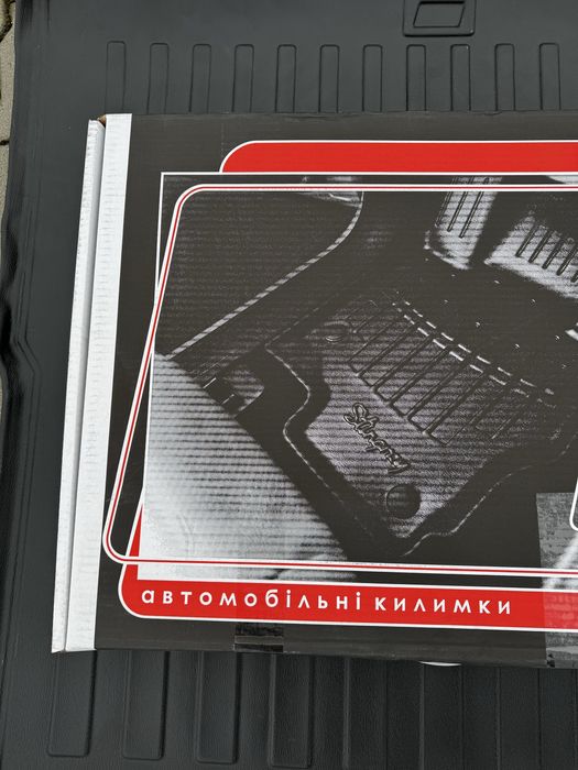 РЕЗИНОВІ КОВРИКИ у салон та багажник НА ВСІ МАРКИ АВТО,гумові