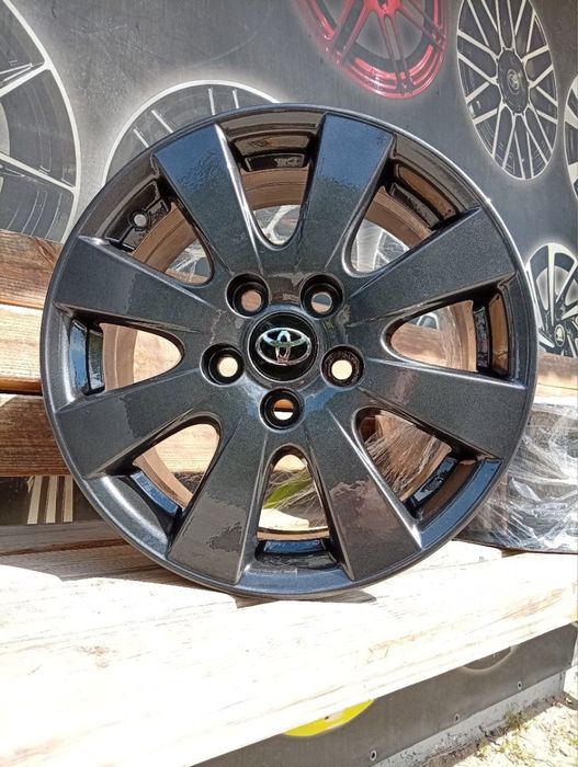 777 R16 5/114,3 Оригинальные диски Toyota
