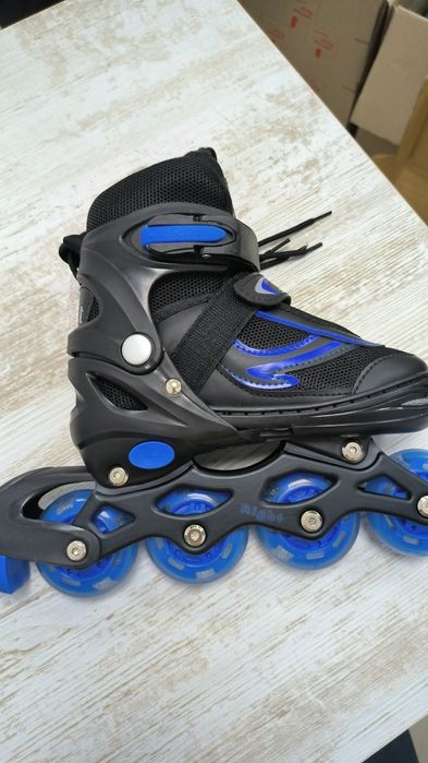 Дитячі ролики з колесами що світяться розмір  24-27