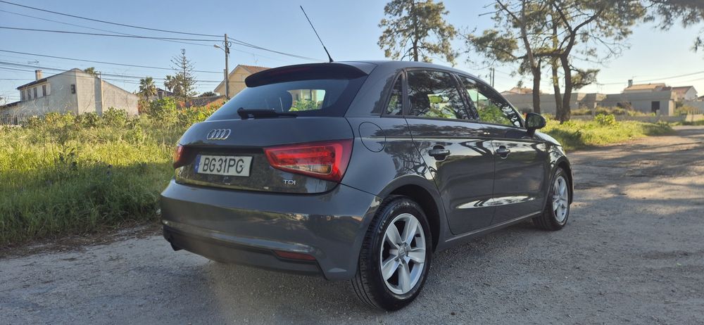 Audi A1 Sportback 1.6TDi de 2017 IMPECÁVEL!